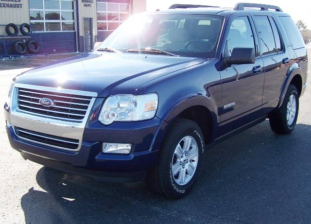 Ford Explorer 2008 photo 2