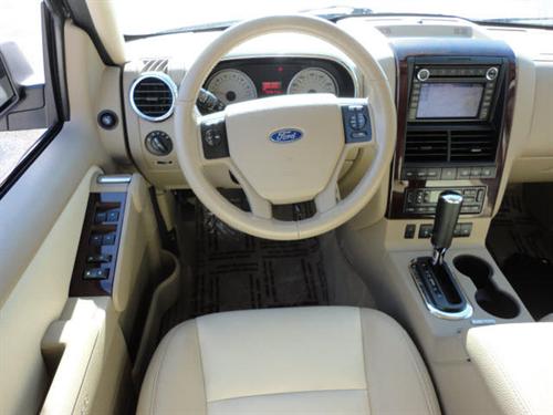 Ford Explorer 2008 photo 2