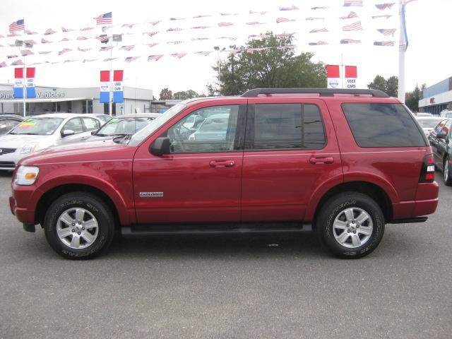 Ford Explorer 2008 photo 2