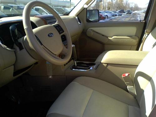 Ford Explorer 2008 photo 2