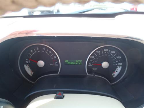 Ford Explorer 2008 photo 2