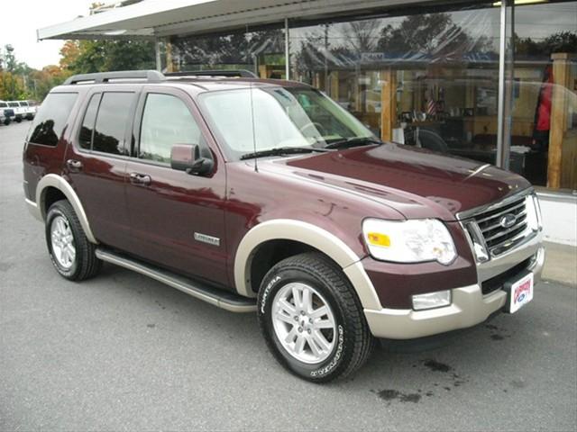 Ford Explorer 2008 photo 1