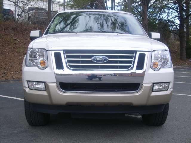 Ford Explorer 2008 photo 2