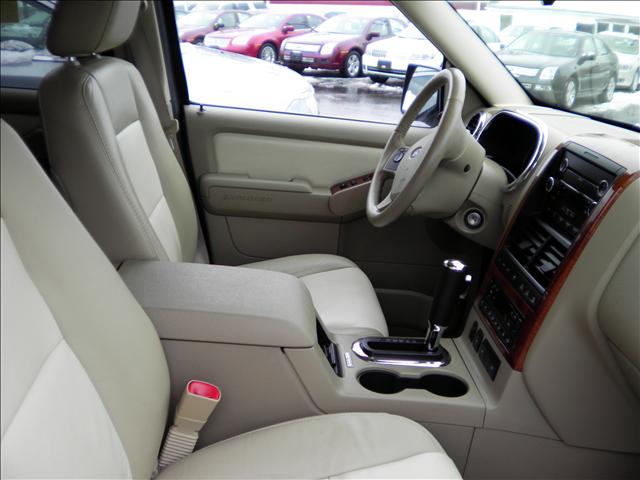 Ford Explorer 2008 photo 3