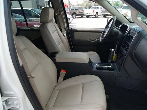 Ford Explorer 2008 photo 2