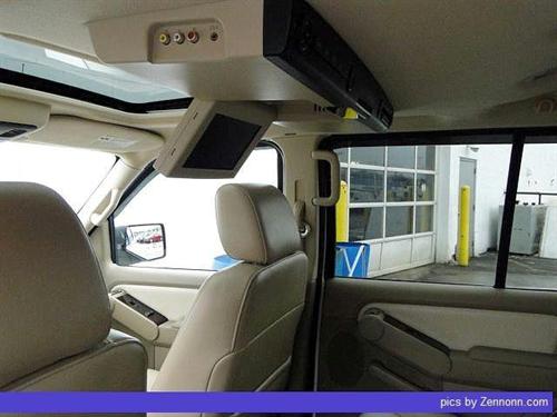 Ford Explorer 2008 photo 2