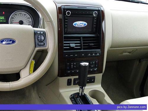 Ford Explorer 2008 photo 4