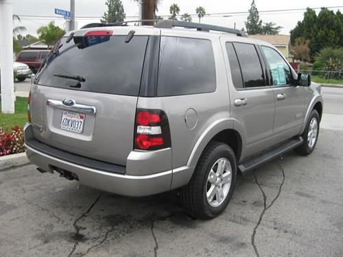 Ford Explorer 2008 photo 1