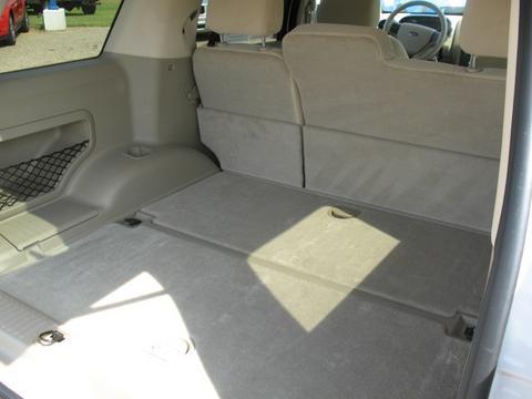 Ford Explorer 2008 photo 2