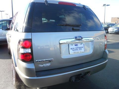 Ford Explorer 2008 photo 4