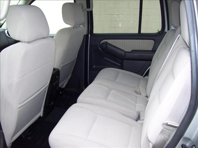 Ford Explorer 2008 photo 3