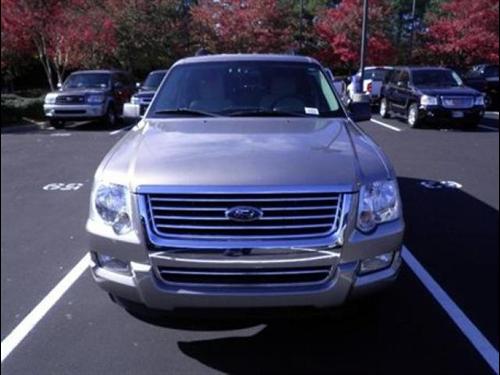 Ford Explorer 2008 photo 1