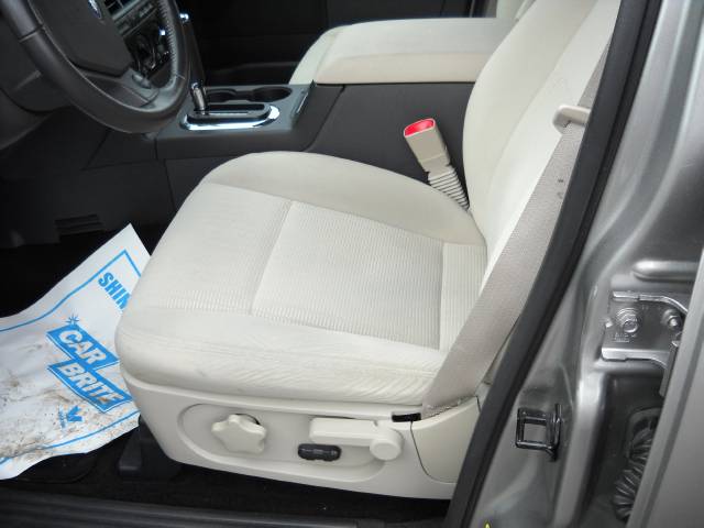 Ford Explorer 2008 photo 2
