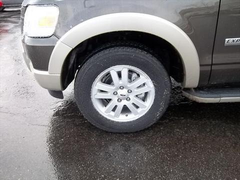 Ford Explorer 2008 photo 4