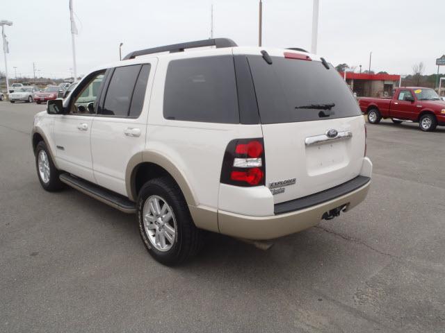 Ford Explorer 2008 photo 2