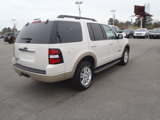 Ford Explorer 2008 photo 3