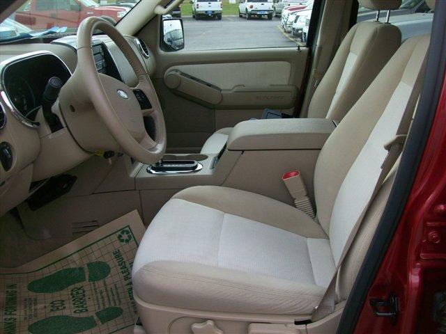 Ford Explorer 2008 photo 3