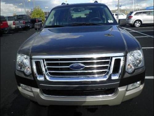 Ford Explorer 2008 photo 1