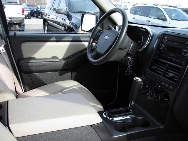 Ford Explorer 2008 photo 3