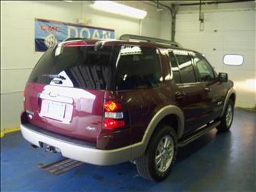 Ford Explorer 2008 photo 3