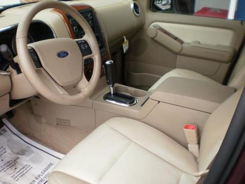 Ford Explorer 2008 photo 1