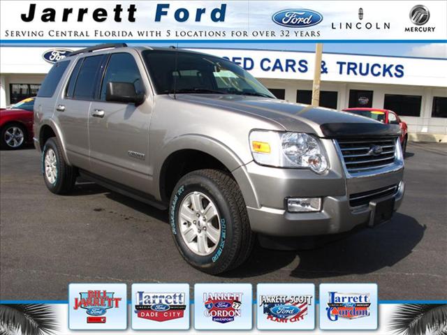 Ford Explorer 2CXL Sport Utility