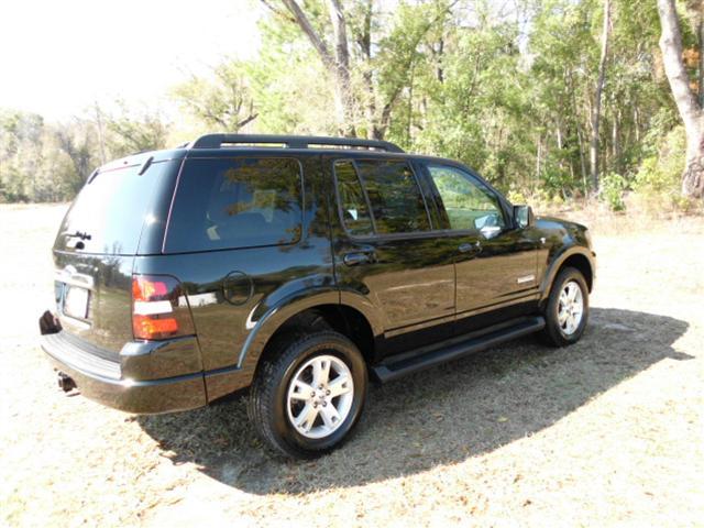 Ford Explorer 2008 photo 1
