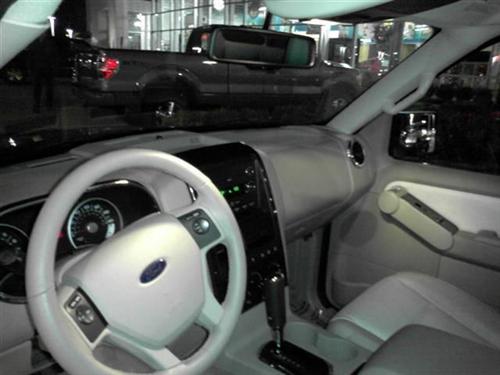 Ford Explorer 2008 photo 3