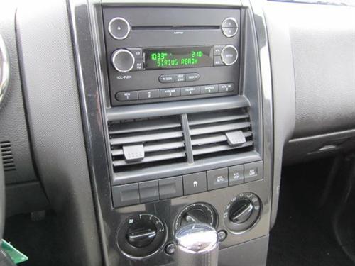 Ford Explorer 2008 photo 3