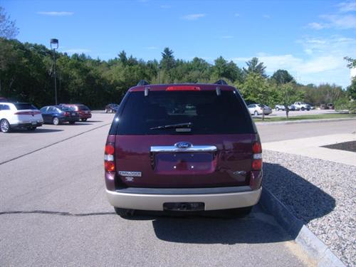 Ford Explorer 2008 photo 2