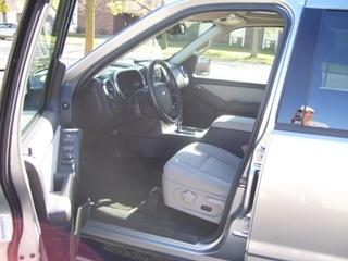 Ford Explorer 2008 photo 4