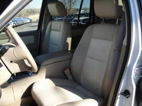 Ford Explorer 2008 photo 3