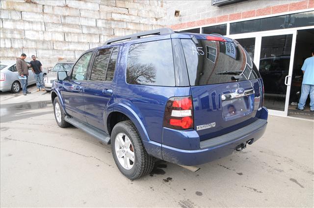 Ford Explorer 2008 photo 2