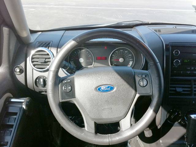 Ford Explorer 2008 photo 3