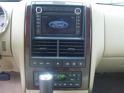 Ford Explorer SLT 25 Other