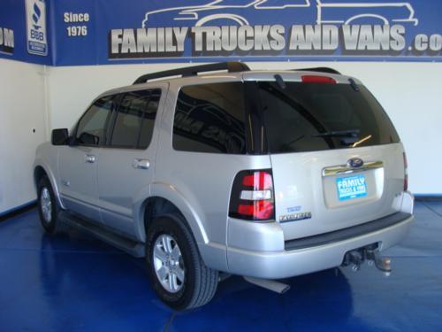 Ford Explorer 2008 photo 1