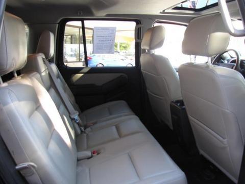 Ford Explorer 2008 photo 2