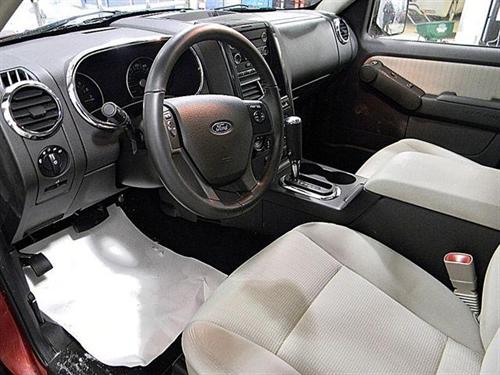 Ford Explorer 2008 photo 1