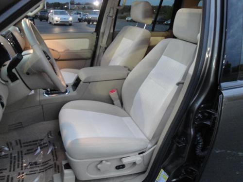 Ford Explorer 2008 photo 4