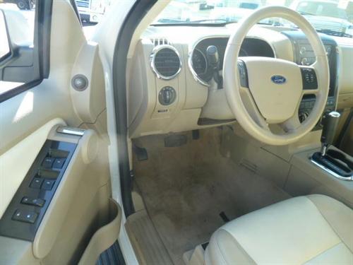 Ford Explorer 2008 photo 4