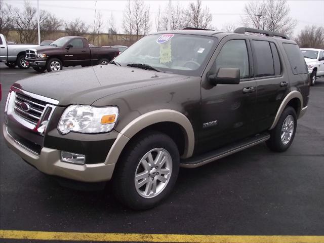 Ford Explorer 5 Speed-sunroof-leather Sport Utility