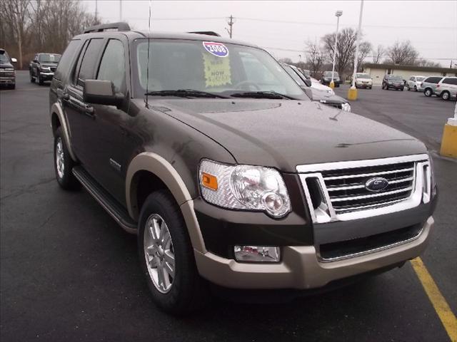 Ford Explorer 2008 photo 1