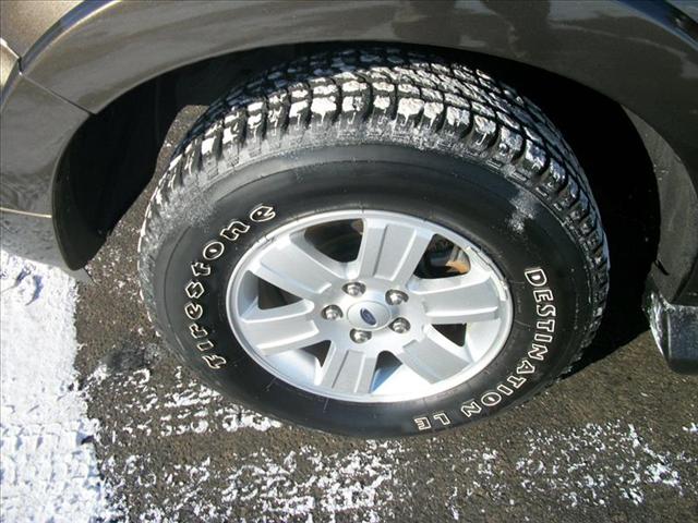 Ford Explorer 2008 photo 2