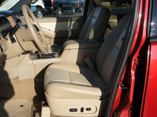 Ford Explorer 2008 photo 1