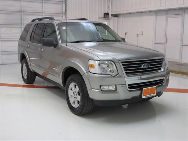 Ford Explorer 2008 photo 4