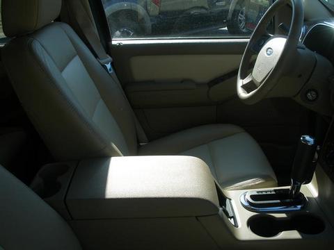 Ford Explorer 2008 photo 2