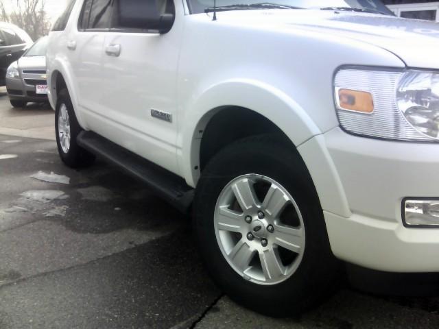 Ford Explorer 2008 photo 3