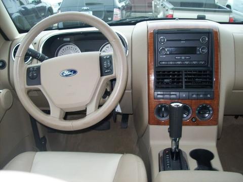 Ford Explorer 2008 photo 3