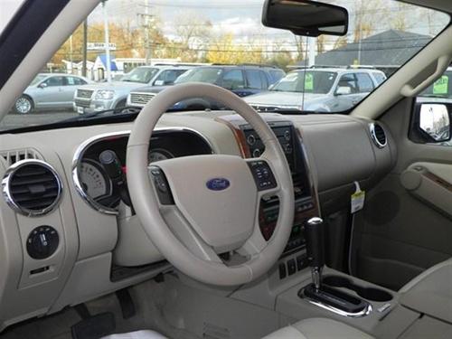 Ford Explorer 2008 photo 2