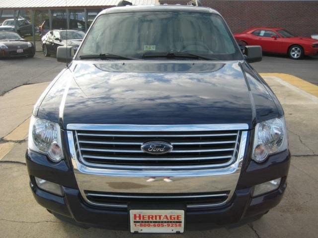 Ford Explorer 2008 photo 1
